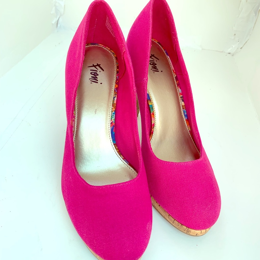 Fioni hot pink heel shoes
